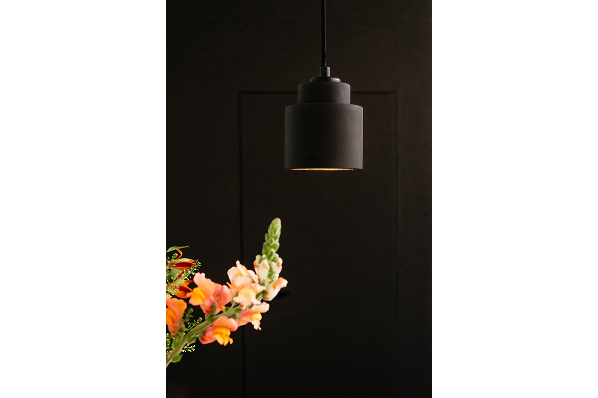 Showroom Insight Zuiver hanglamp beton zwart